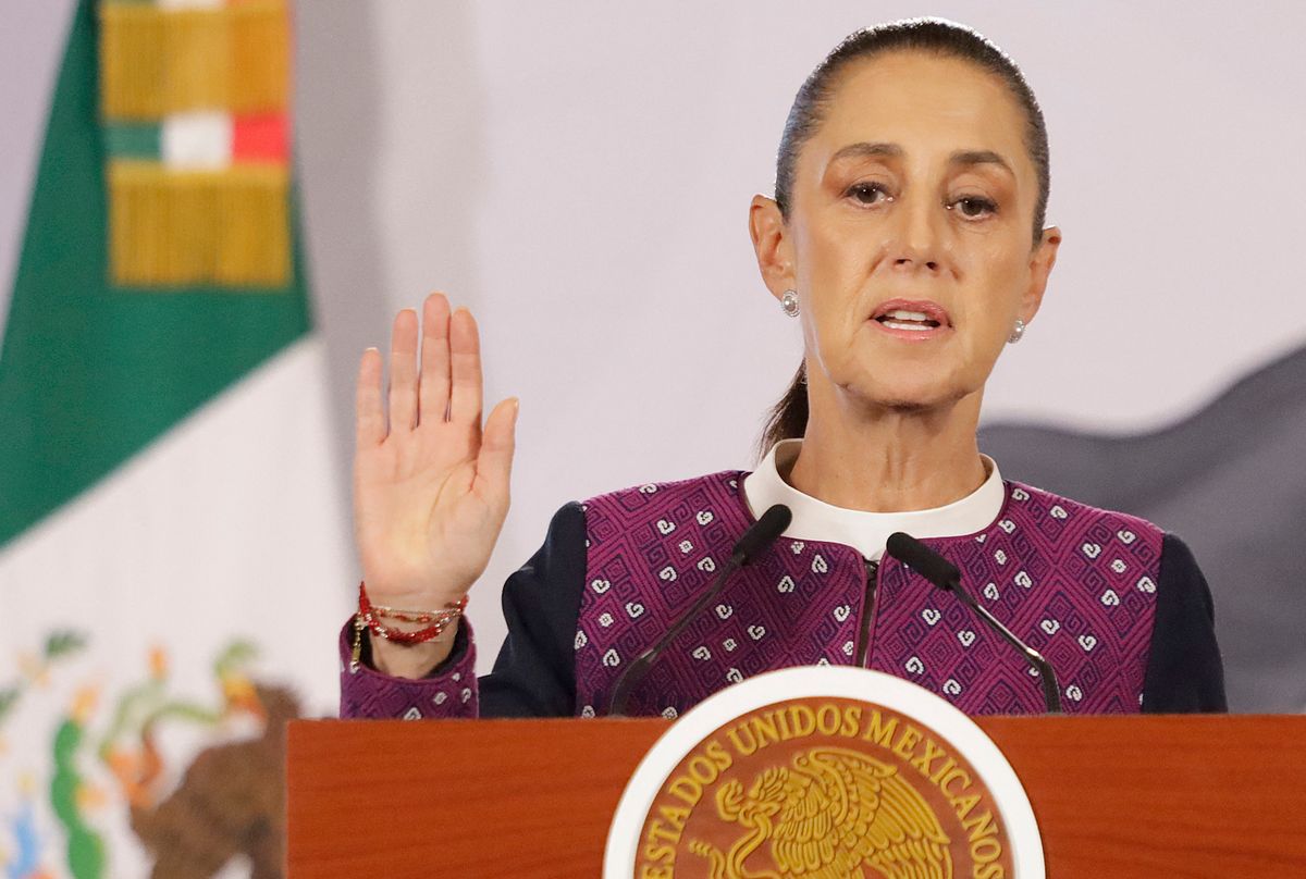 Claudia Sheinbaum mexikói elnök kormánya igyekszik kézben tartani a helyzetet (Fotó: GERARDO VIEYRA / NurPhoto)