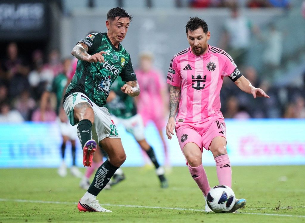 Lionel Messi apja halála után először futballozott, magyar csapattársa helyére állt be