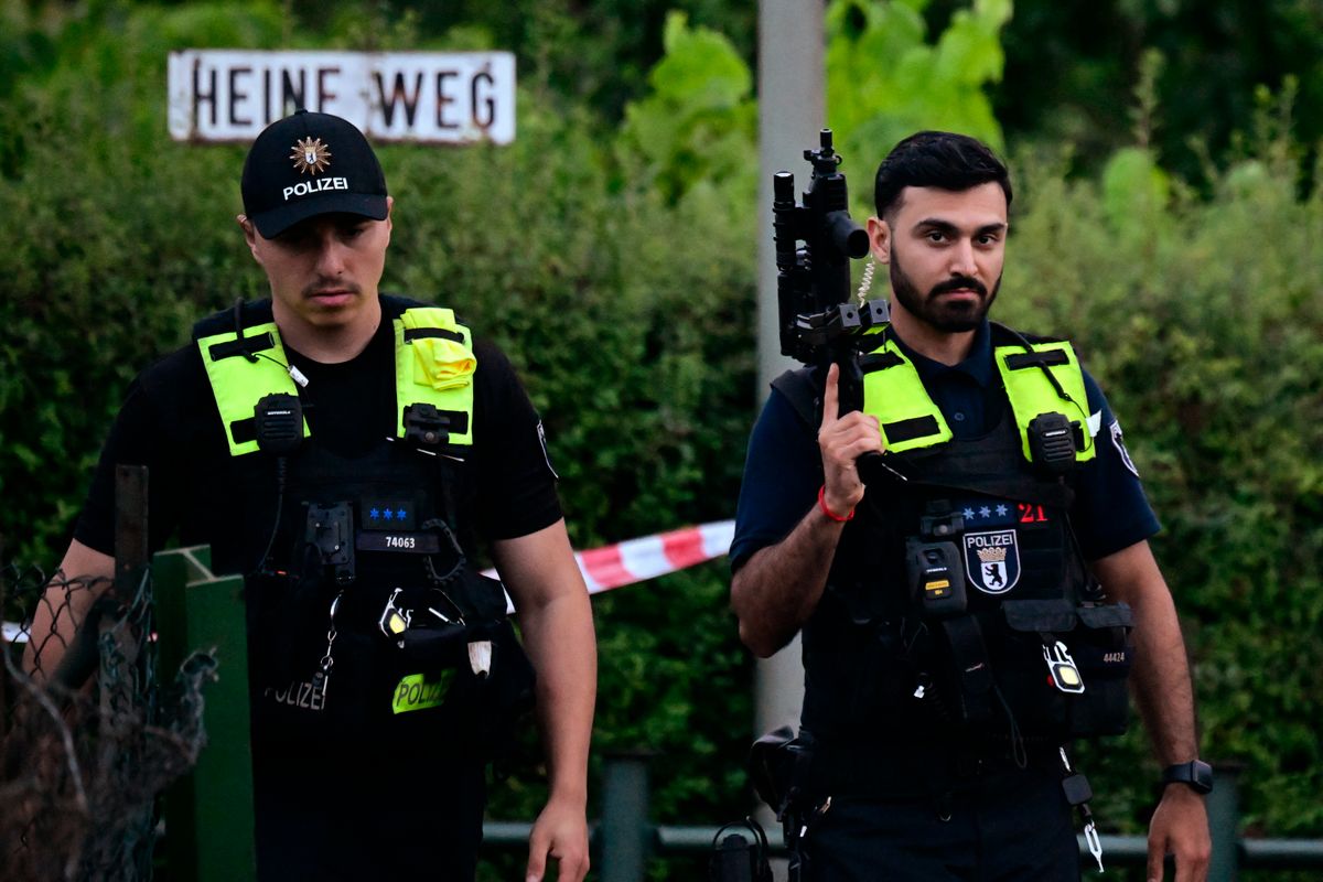 A berlini terrortámadás elkövetője a rendőrökre is rátámadt, a tűzharc során meghalt (Fotó: JOHN MACDOUGALL / AFP)