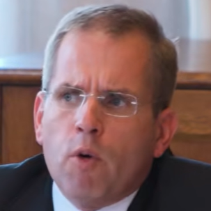Ruff Bálint kancelláriaminiszter komoly kompromisszumok árán fogadhatta a győri polgármestert. Forrás: Facebook