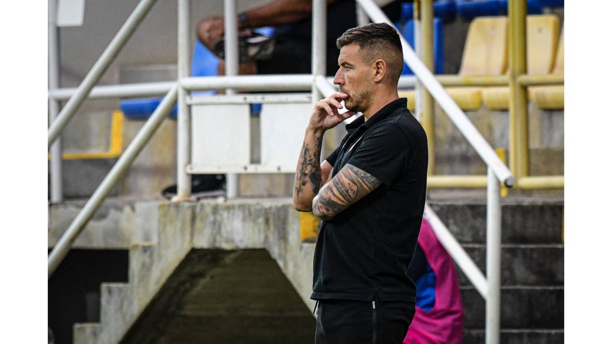 Takács Péter, a Diósgyőr edzője teljesen kiborult a Tiszakécske elleni vereség után