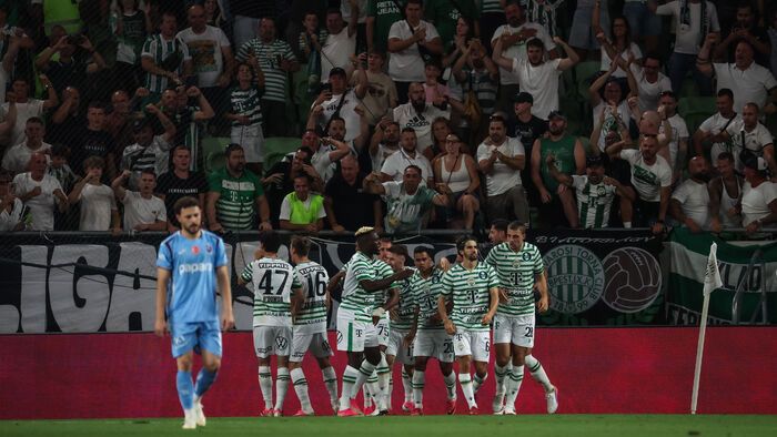 A piros lap után néhány percen belül élt emberelőnyével az FTC a Trabzonspor elleni El-selejtezőn, nagy bravúr az Európa-liga-főtábla elérése