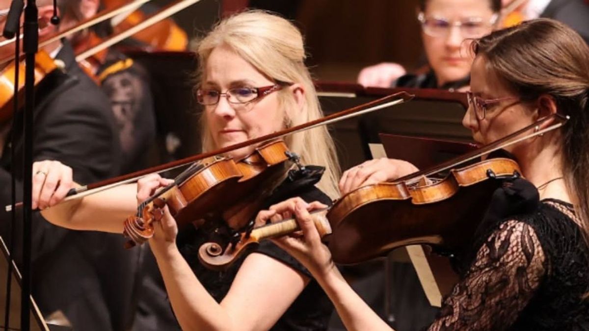 Fény és árnyék – új évad, új találkozások a Győri Filharmonikus Zenekarnál