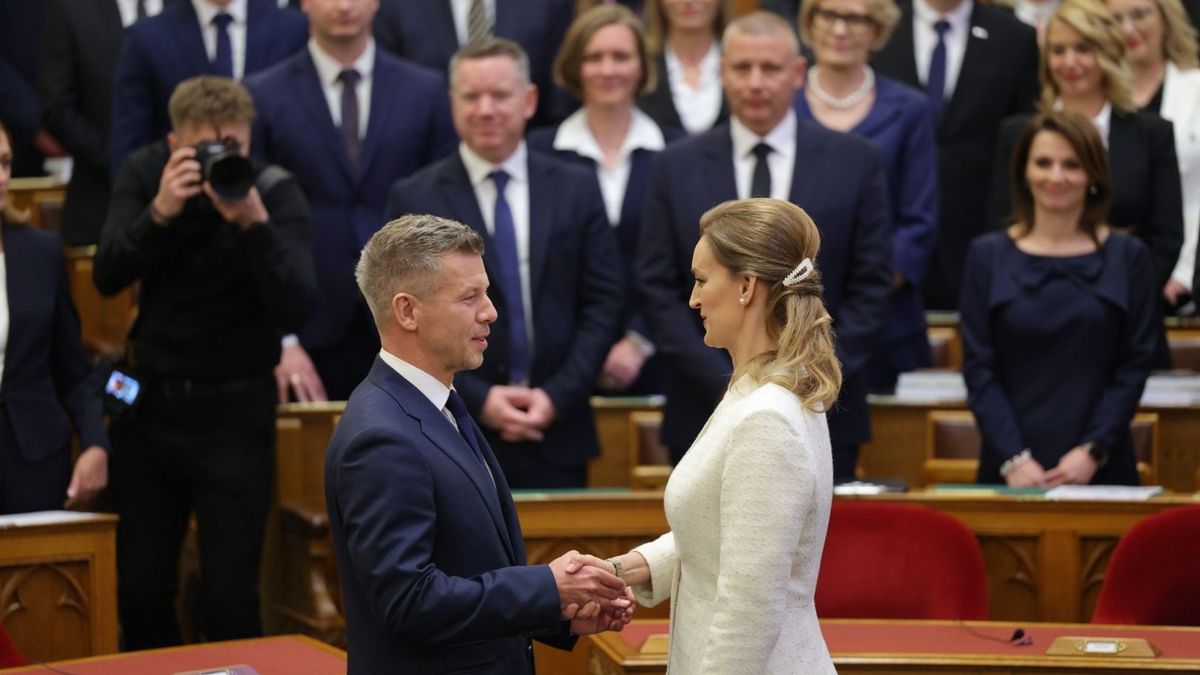 Visszavont közmédiás kinevezések: az ideiglenes köztársasági elnök hallgat