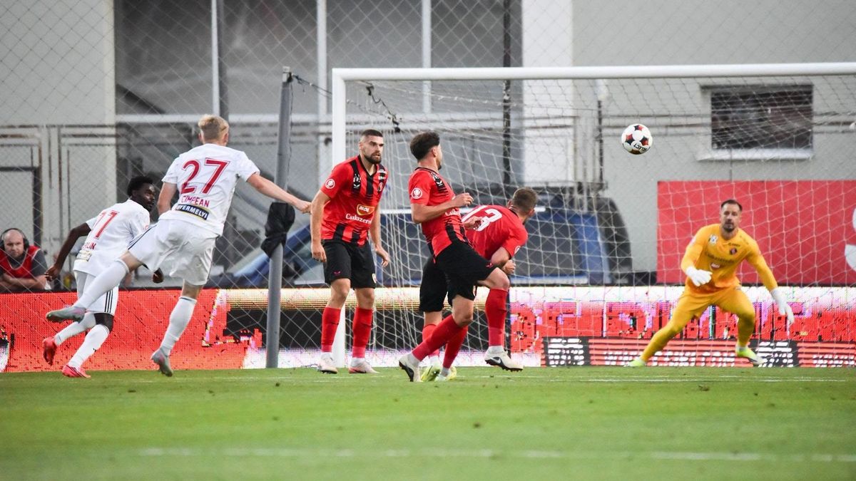 A nagy ijedelem után felemelő pillanatokkal zárult a történelmi székely derbi