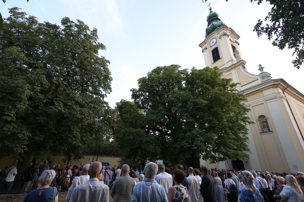 szentmise Bús Balázs politikusért