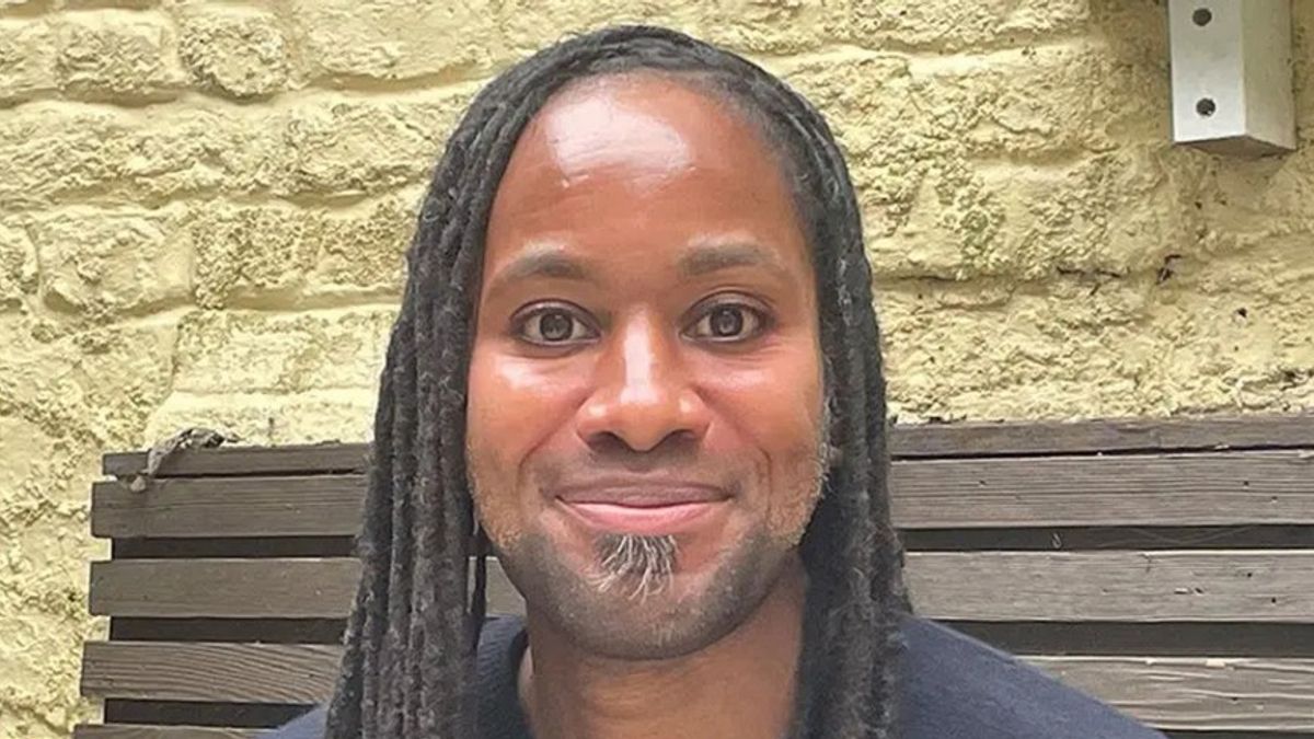 Túltolta a füllentést, távozni kényszerült a legfiatalabb cambridge-i fekete professzor