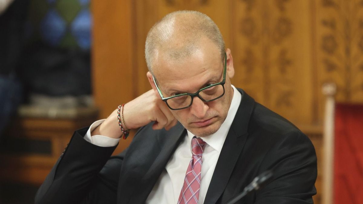 Sógor-botrány: Tarr Zoltán visszakozott, az egész Tisza Pártot átszövi a nepotizmus