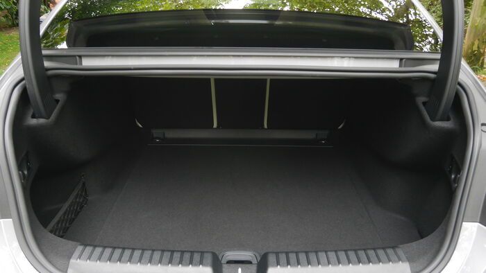 Mercedes C osztály elektromos