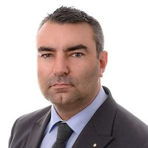  ifj. Lomnici  Zoltán avatarja