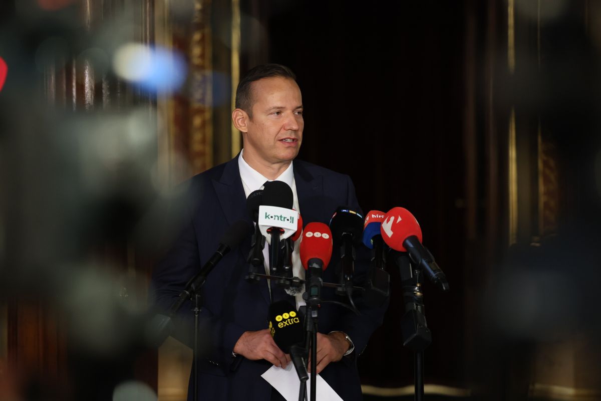 Parlament Országgyűlés Toroczkai László