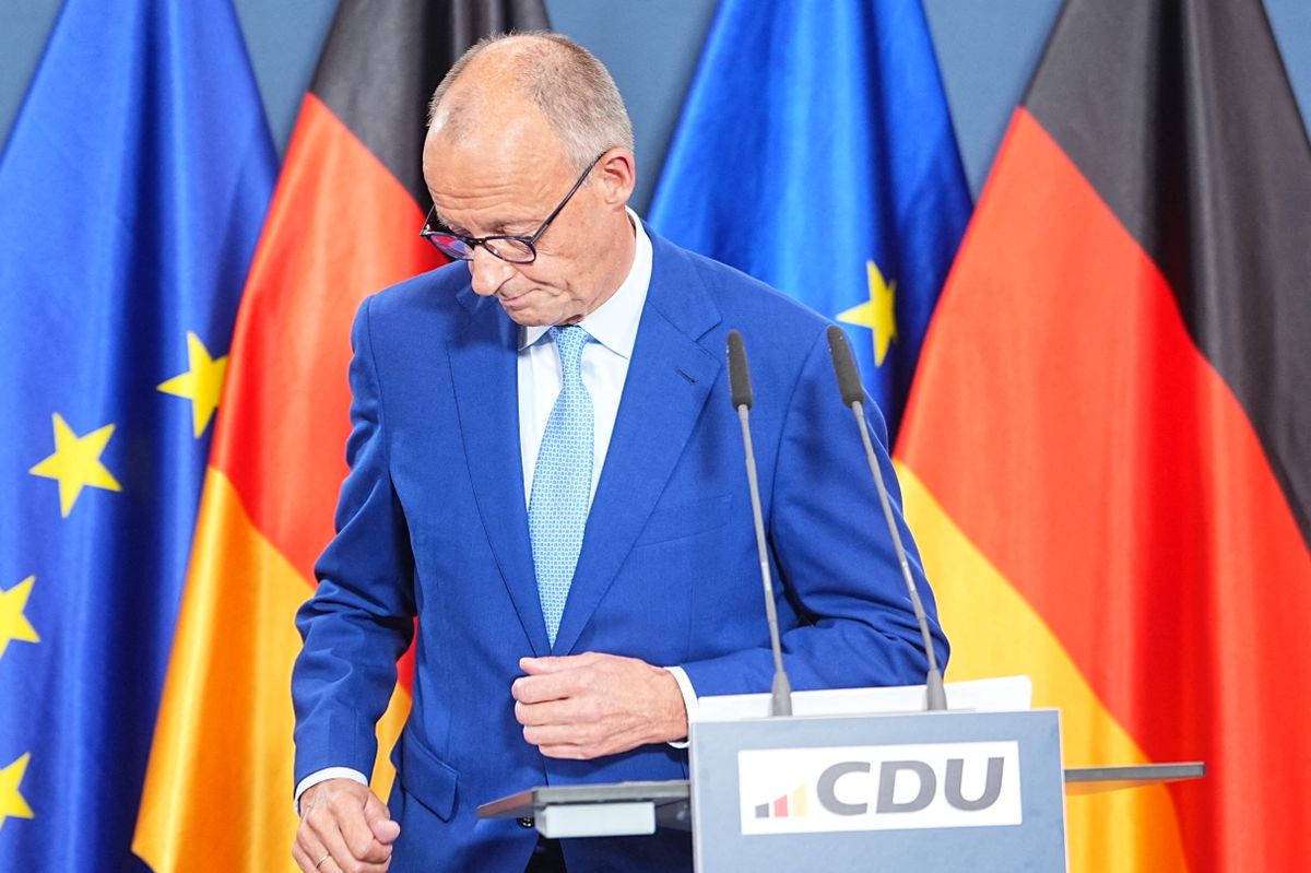 dpatop - 20 September 2026, Berlin: Chancellor Friedrich Merz (CDU) leaves the stage at the Konrad Adenauer House after delivering a speech following the elections in Berlin and Mecklenburg-Western Pomerania. On Sunday (September 20, 2026), state legislative elections were held in Mecklenburg-Western Pomerania and Berlin. Photo: Michael Kappeler/dpa (Photo by MICHAEL KAPPELER / dpa Picture-Alliance via AFP)