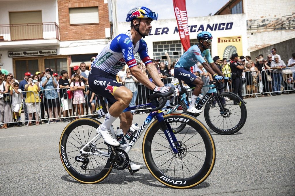 Primoz Roglic arra készült az utolsó előtti szakaszon, hogy megelőzi Enric Mast a Vuelta összetettjében
