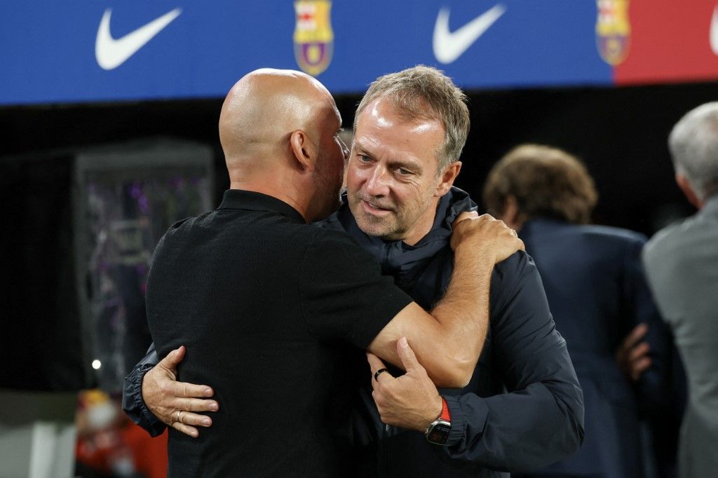 Hansi Flick és a Barcelona elégedett lehet a történelmi szezonrajttal