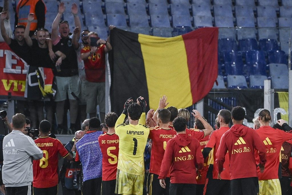 ROME, ITALY, SEPTEMBER 25:
Belgium’s players greet fans at the end of the UEFA Nations League Group A1 League phase football match between Italy and Belgium at the Olympic stadium in Rome, Italy, on September 25, 2026. Belgium defeated Italy 2-0. Isabella Bonotto / Anadolu (Photo by Isabella Bonotto / Anadolu via AFP)