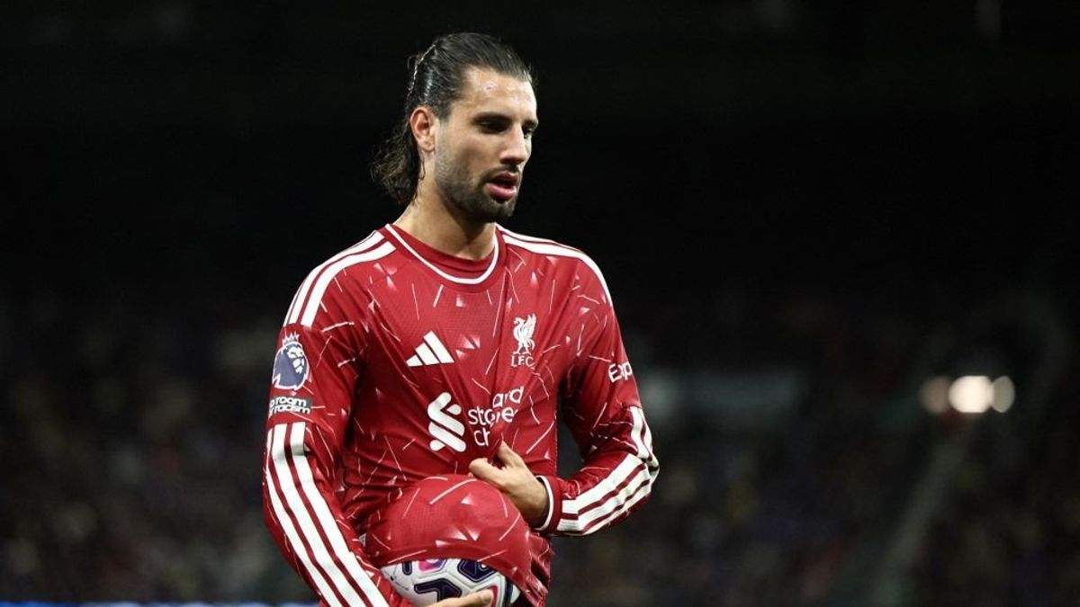 Szoboszlai üzent a 150. Liverpool-meccse után, Kerkez válaszolt a kritikákra