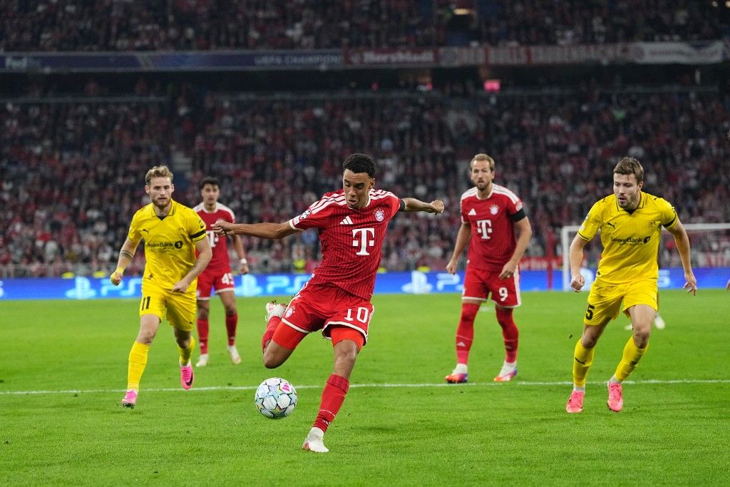 Jamal Musiala góllal tért vissza a Bayern München kezdőjébe a rémisztő rosszullétei után a BL-ben