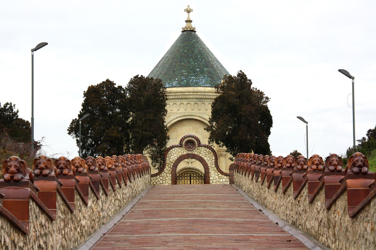 Zsolnay-mauzóleum. Forrás: Wikipédia. 