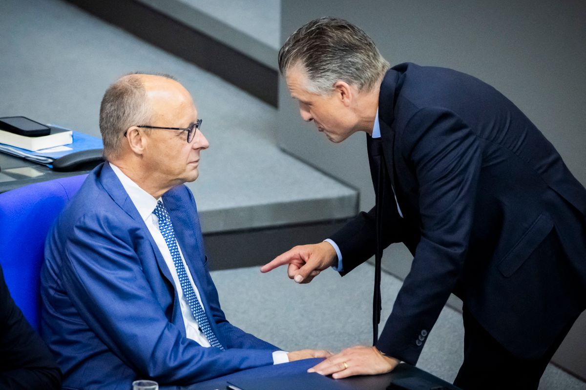 Friedrich Merz kancellár és Thorsten Frei a CDU/CSU frakcióvezetője. Az AfD szász-anhalti győzelme után nehéz kérdések előtt állnak Fotó: AFP