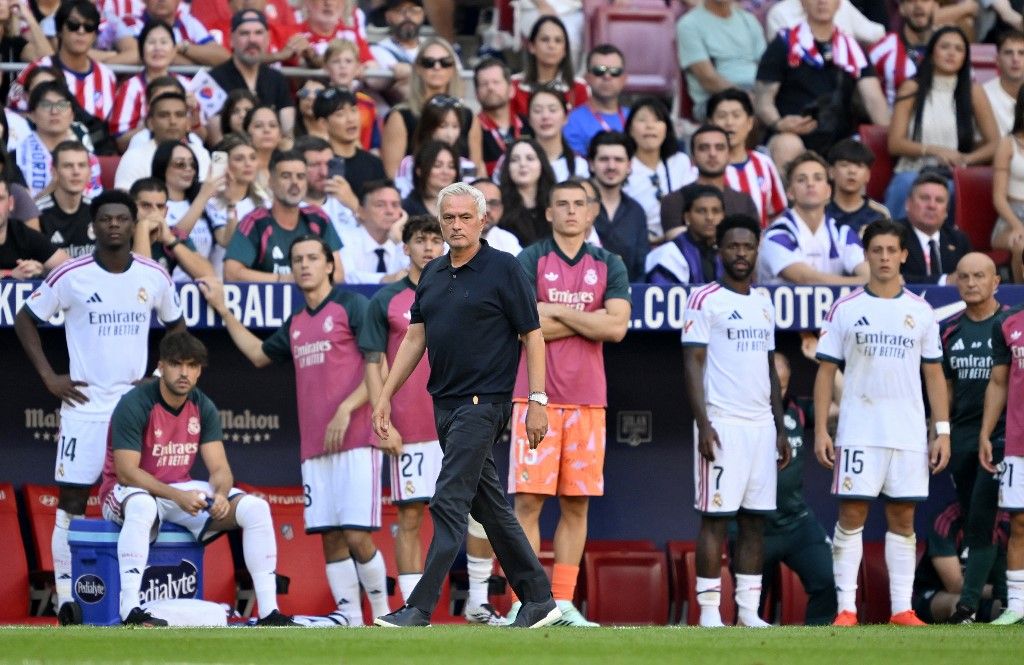 José Mourinho és a Real Madrid nehezen viselte az Atlético elleni vereséget