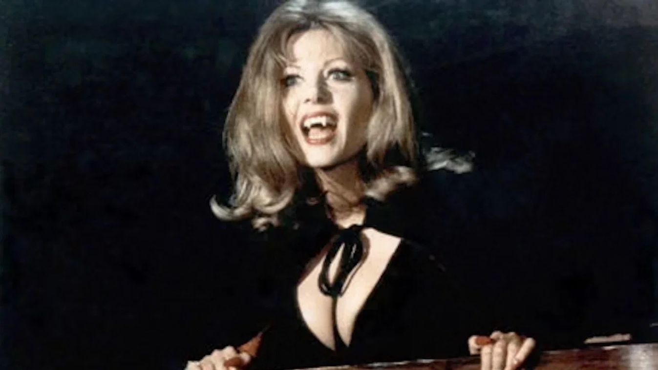 Ingrid Pitt számos vámpírfilmben szerepelt, de a Drakula grófnő magyar szempontból külön is érdekes, hiszen a Báthory Erzsébet köré szőtt hiedelmeket dolgozza fel. Forrás: TMDb