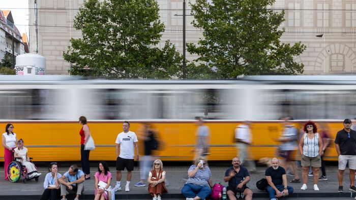 kormányellenes tüntetés Kossuth tér