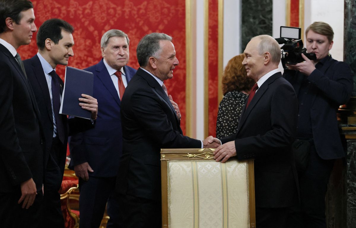 Vlagyimir Putyin Moszkvában fogadta Donald Trump küldötteit (Fotó: MIKHAIL METZEL / POOL)