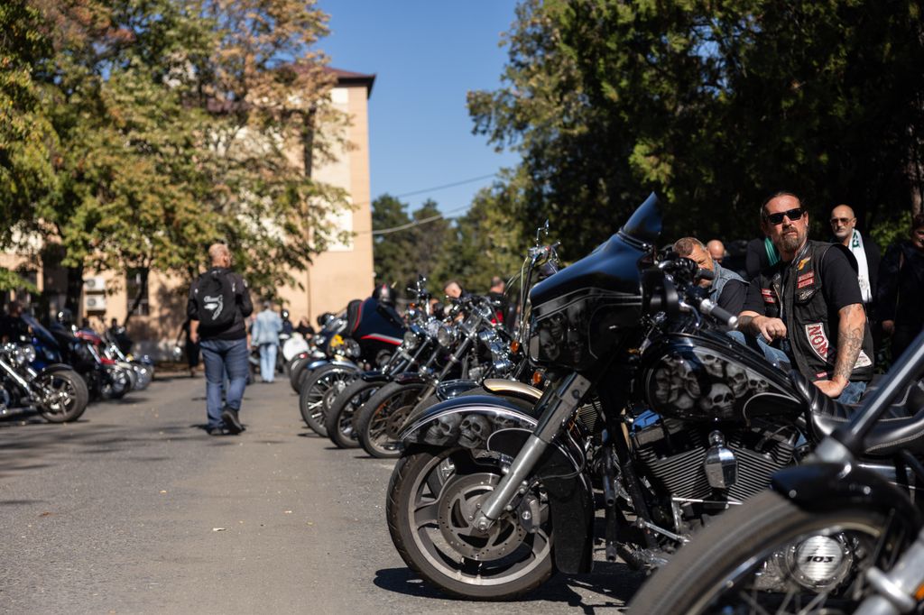 Deák Bill Gyula a magyar blueskirály temetése az Új Köztemetőben