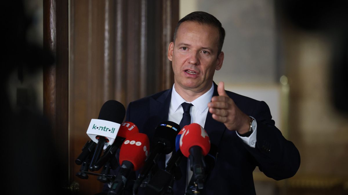 Parlament Országgyűlés Toroczkai László