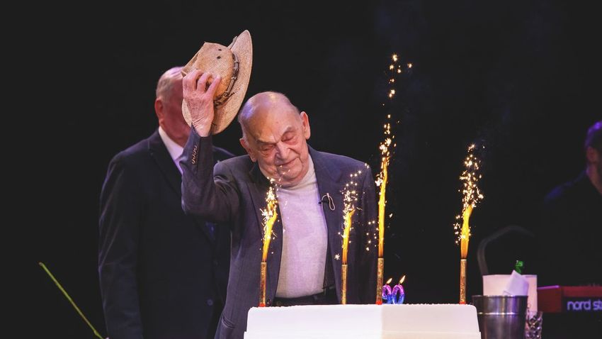 Kvíz kérdést ábrázoló kép.