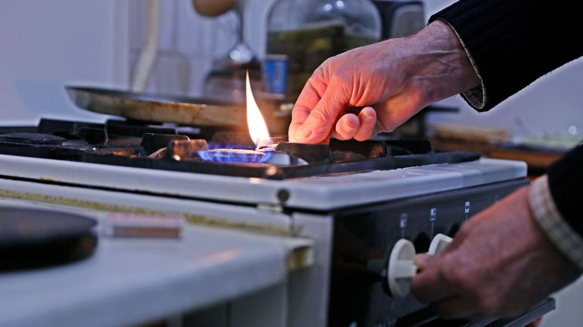 Egy újabb jelentés szerint csak a rászorulóknak kellene rezsitámogatást adni