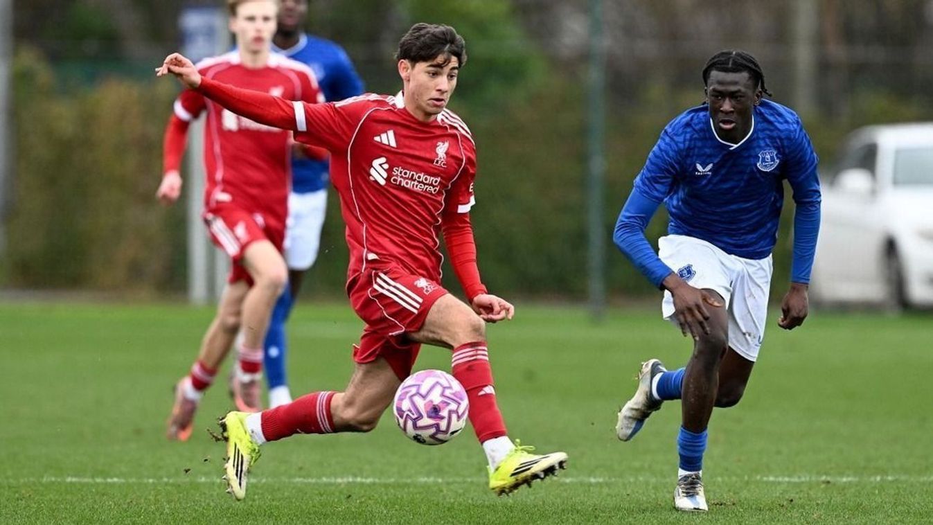 Farkas Erik csereként állt be, a magyar futballistával a pályán fordította a LASK elleni ifi BL-meccset a maga javára a Liverpool