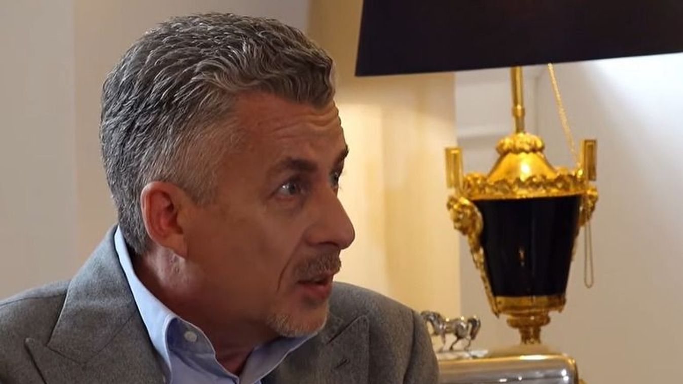 „Orbán Viktor mellett állok, ennyi a bűnöm” – Rákay Philip nem tűri tovább, hogy köztörvényes bűncselekményekkel vádolják alaptalanul