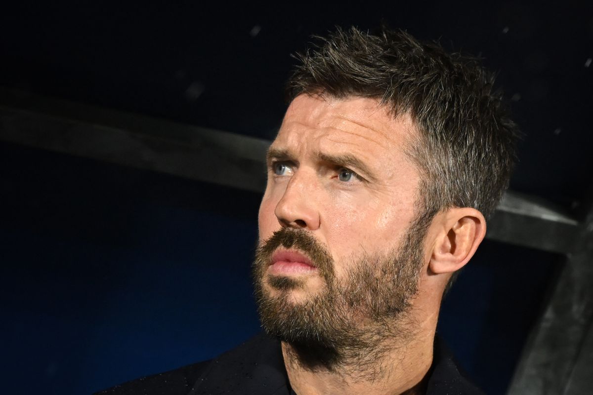 Manchester United's English coach Michael Carrick looks on prior to the UEFA Champions League, league phase matchday 3, football match between Como 1907 and Manchester United at the Stadio Giuseppe Sinigaglia in Como, northen Italy on October 21, 2026. (Photo by PIERO CRUCIATTI / AFP)