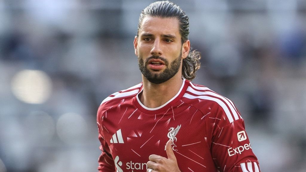 Dominik Szoboszlai of Liverpool during the Premier League match between Newcastle United and Liverpool at St. James's Park in Newcastle, United Kingdom, on August 23, 2026. (Photo by Alfie Cosgrove/News Images/NurPhoto) (Photo by News Images / NurPhoto via AFP)