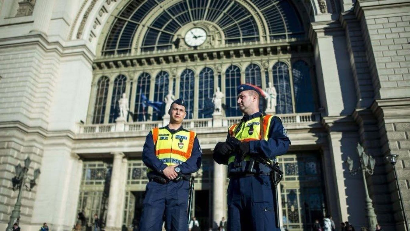 Fizetésemelés helyett bércsökkenés? – egyre jobban aggódnak a rendőrök