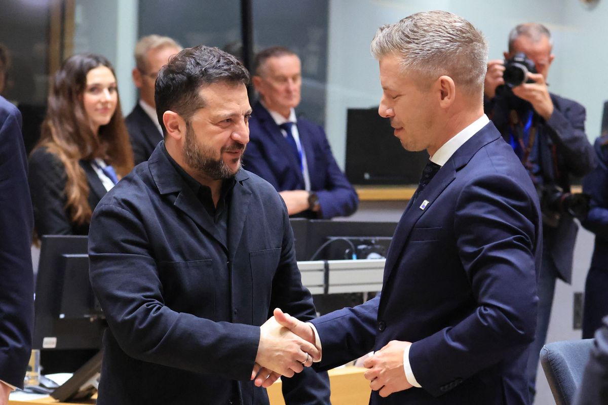 Magyar Péter és a Tisza Párt asszisztál Ukrajna végtelen támogatásához (Fotó: LUDOVIC MARIN / AFP)