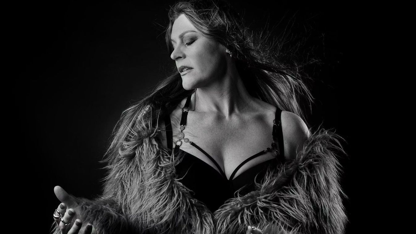 Floor Jansen, a Nightwish énekesnője