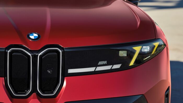BMW ix4