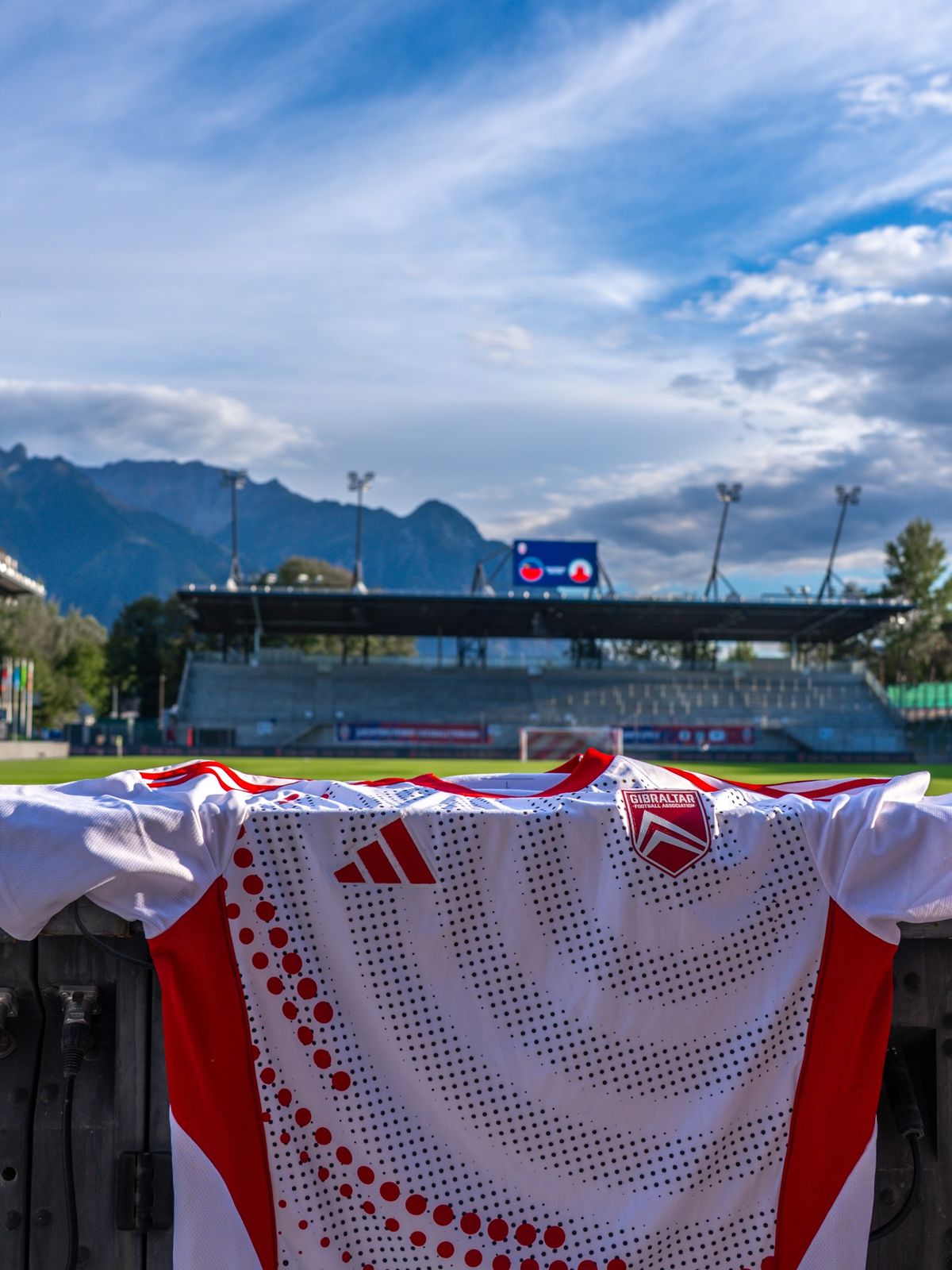 A vaduzi Rheinpark Stadionban Gibraltár lépett pályára Liechtenstein ellen