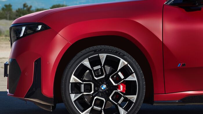 BMW ix4